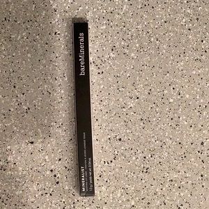 New Bare Minerals Mineralist Lasting Lip Liner - Treasured Red